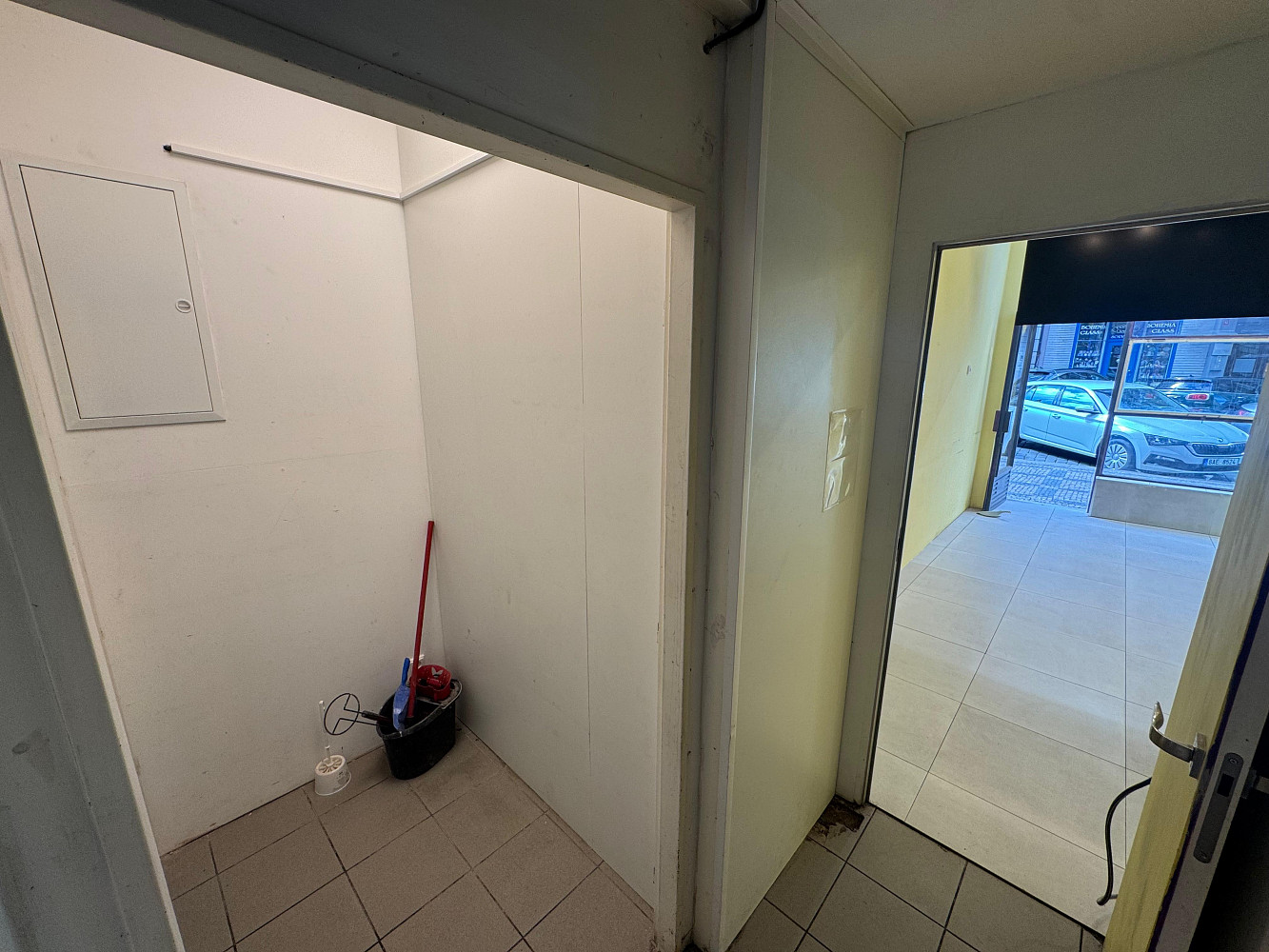 Pronájem obchodních prostor 28 m² — photo 4