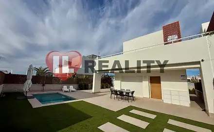 Prodej domu 120 m² s pozemkem 380 m², Pilar de la Horadada, Španělsko