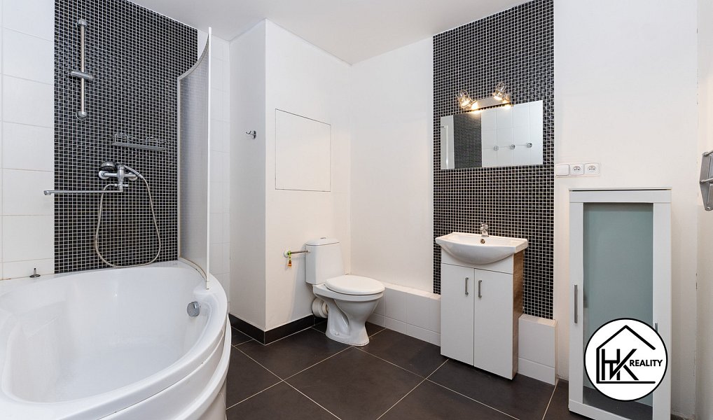 Prodej bytu 3+1 73 m², Teplice – náhled fotky 15