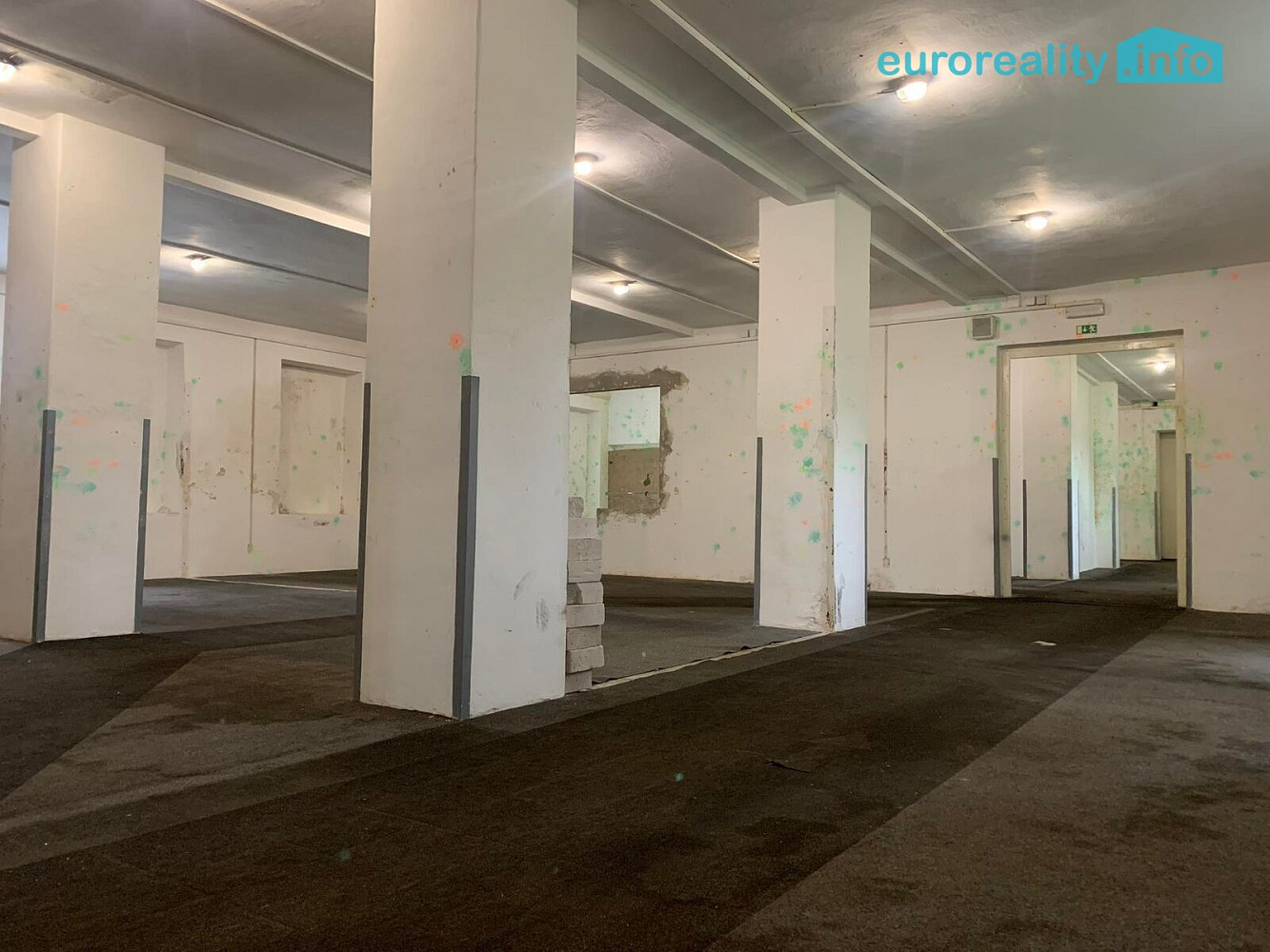 Pronájem skladovacích prostor 750 m² – fotografie 2