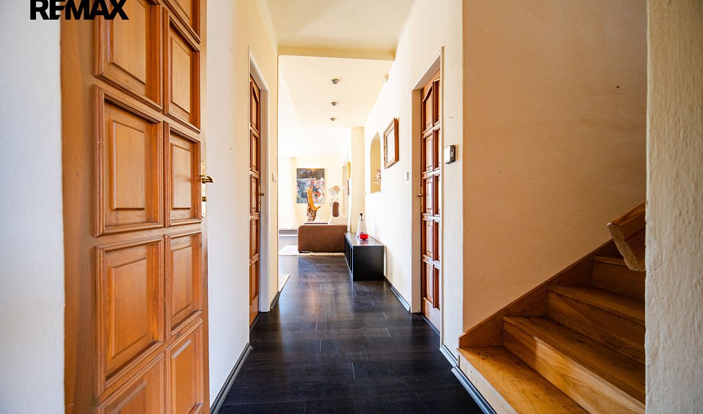 Prodej domu 412 m² s pozemkem 1 060 m², Doksy – náhled fotky 11