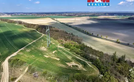 Prodej lesa 4 629 m², Mochov, okres Praha-východ