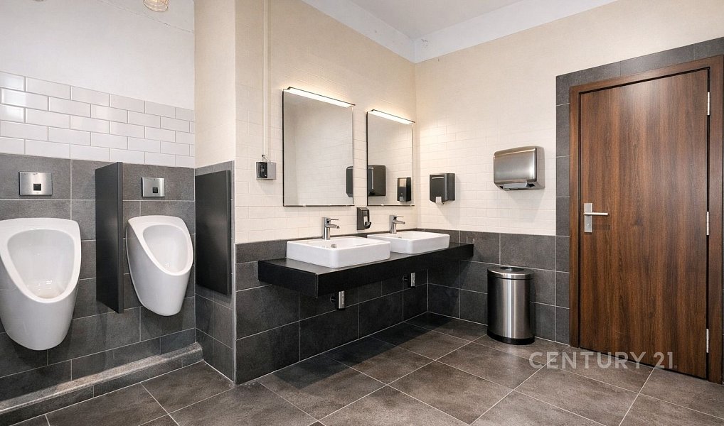 Prodej nájemního domu, činžáku 1 380 m², Hanušovice – náhled fotky 32
