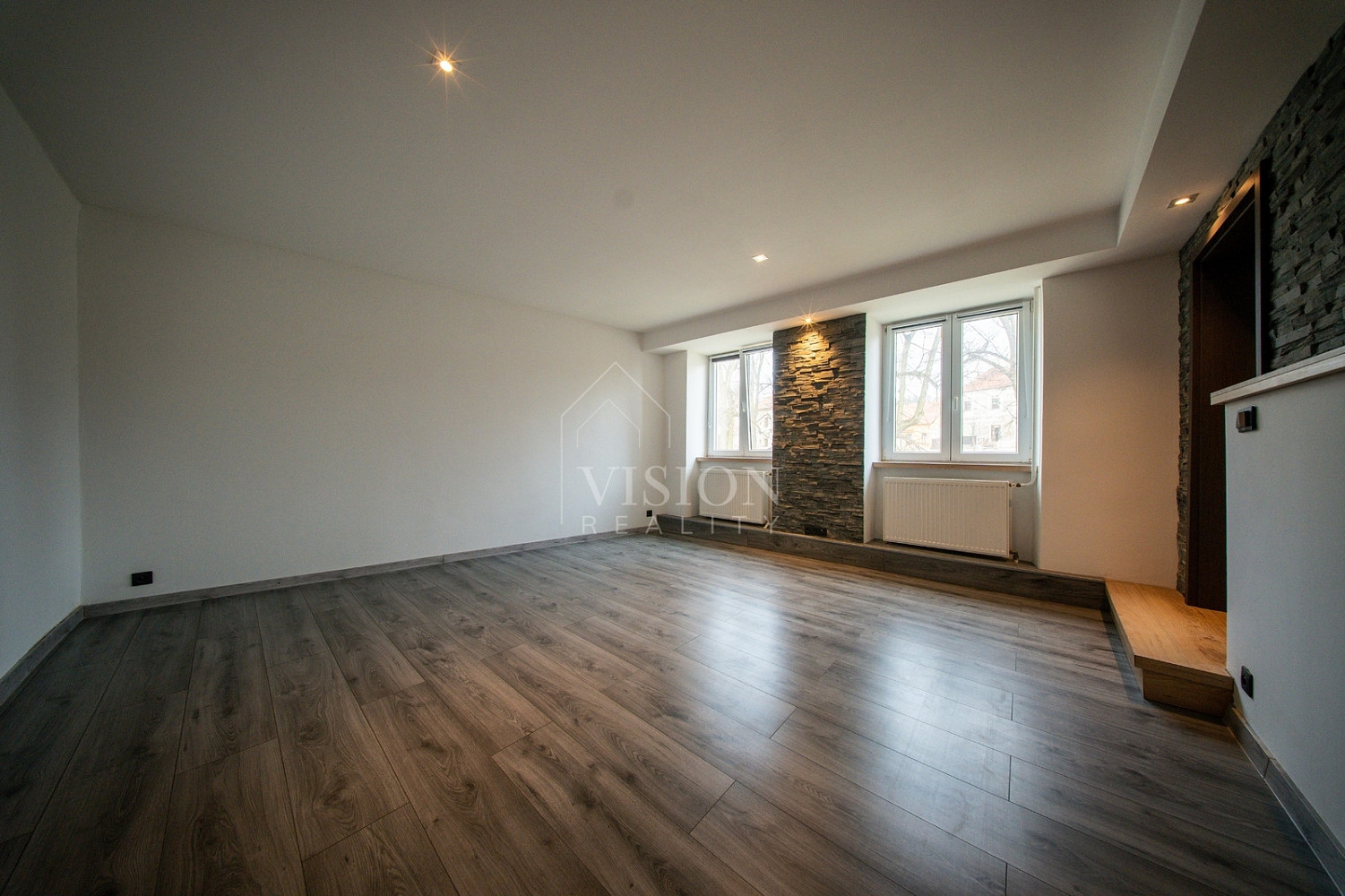 Prodej domu 285 m² s pozemkem 339 m² – fotografie 5