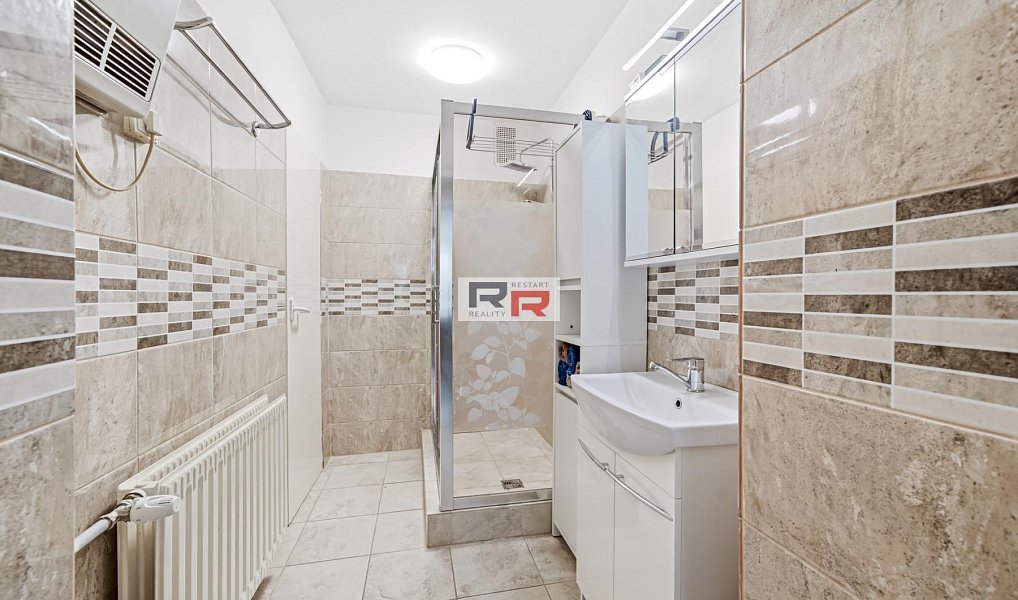 Prodej domu 289 m² s pozemkem 427 m², Olomouc – náhled fotky 51