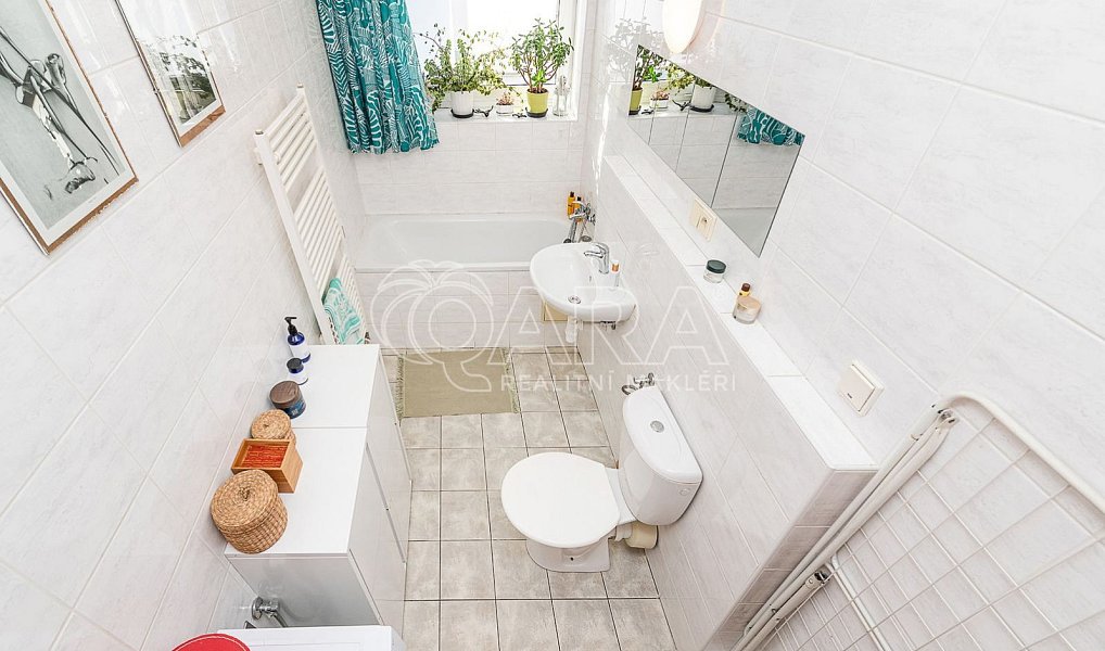 Prodej bytu 1+kk 39 m², Praha – náhled fotky 10