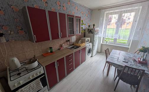 Prodej bytu 1+1 39 m², tř. Budovatelů, Most