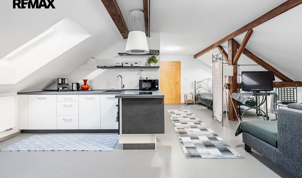 Prodej domu 267 m² s pozemkem 2 257 m², Horšovský Týn – náhled fotky 21