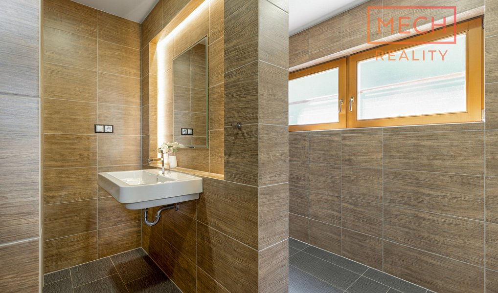 Prodej chaty/chalupy 155 m² s pozemkem 1 186 m², Karolinka – náhled fotky 17