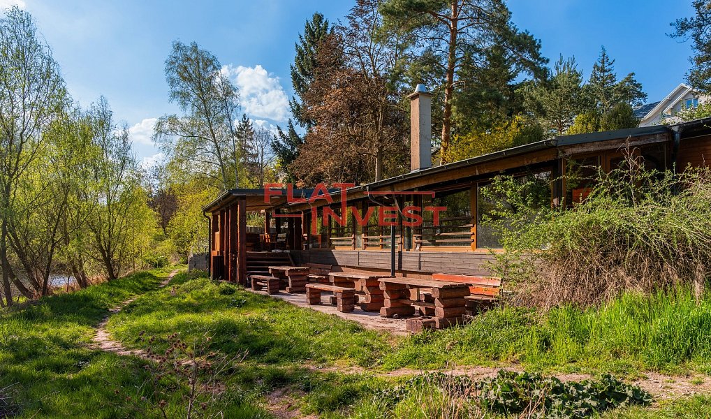 Prodej domu 207 m² s pozemkem 1 903 m², Lety – náhled fotky 11