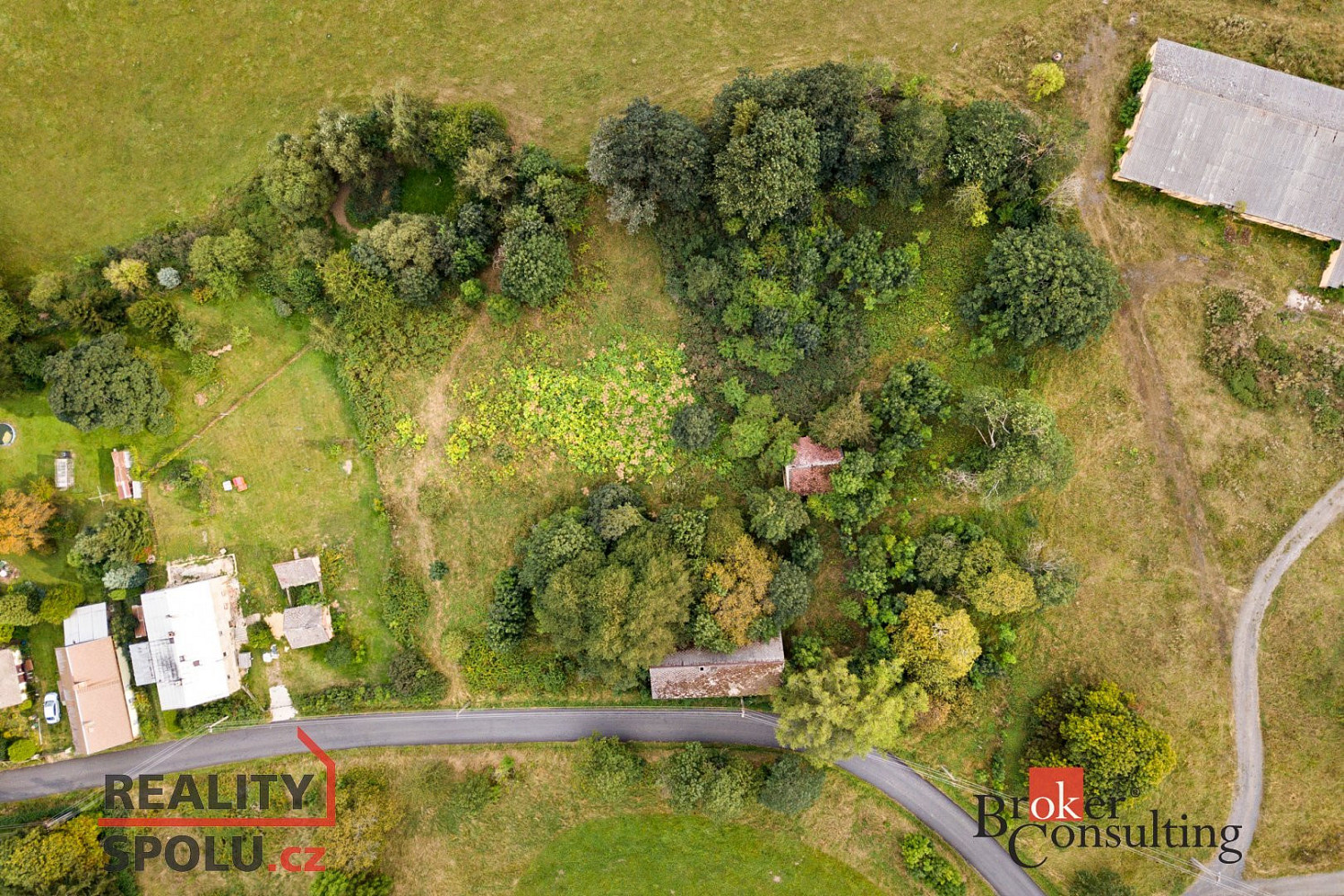 Prodej pozemku 1 949 m² – pohled 2