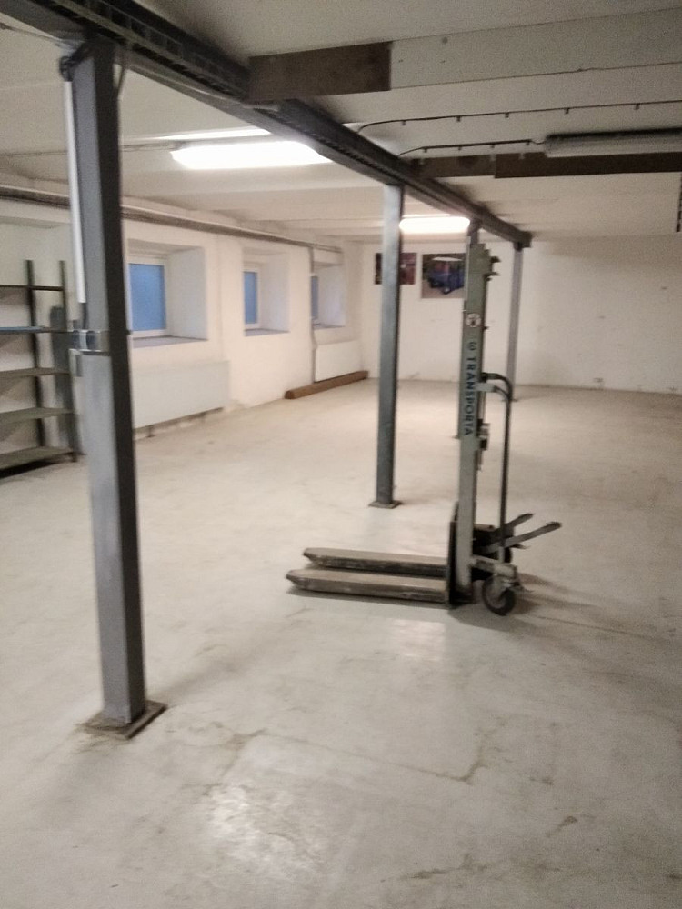 Pronájem skladovacích prostor 320 m² — photo 4