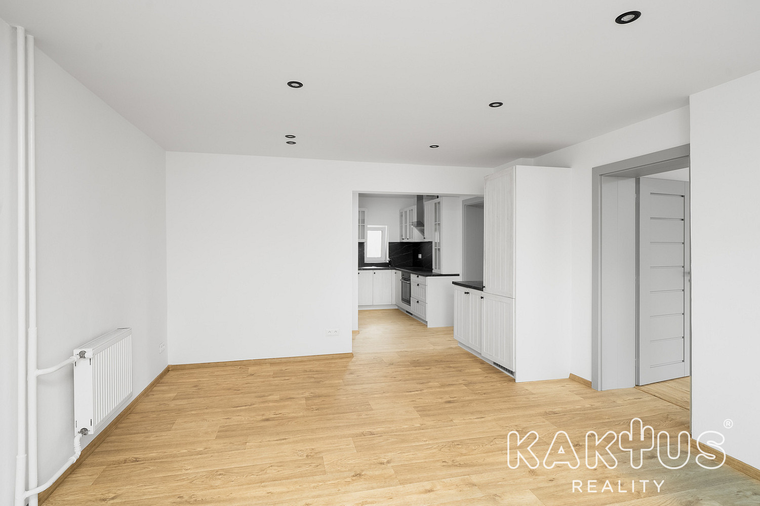 Pronájem bytu 3+kk 88 m² – fotografie 4