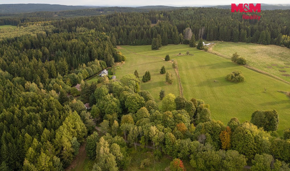 Prodej stavebního pozemku 739 m², Lesná – náhled fotky 15