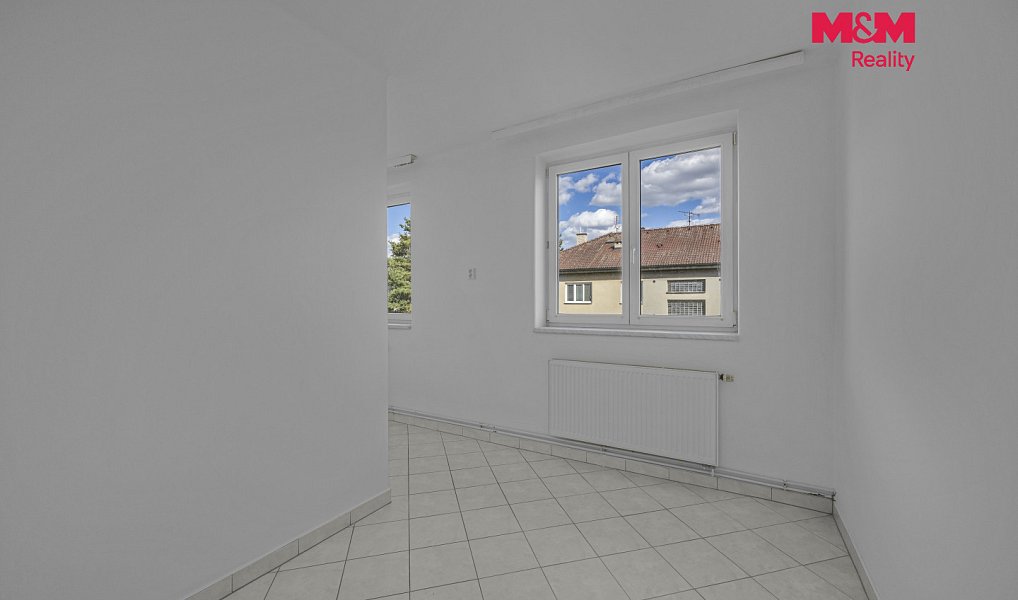 Prodej nájemního domu, činžáku 354 m², Sezemice – náhled fotky 13
