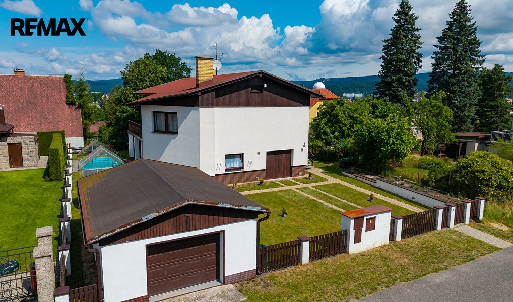 Prodej domu 280 m² s pozemkem 682 m², Jablonec nad Nisou – náhled fotky 8