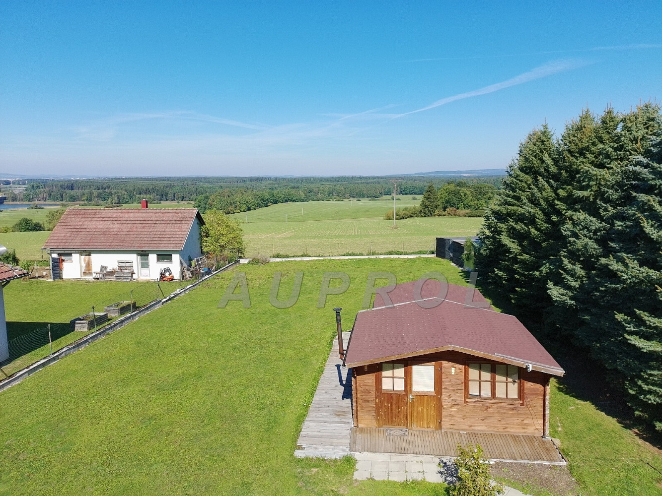 Prodej stavebního pozemku 966 m²