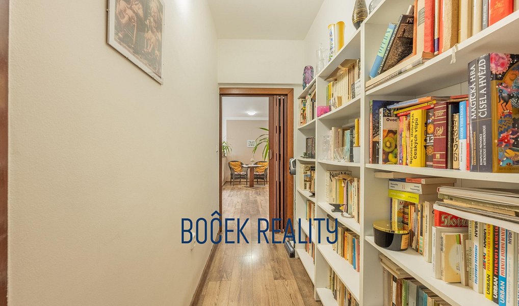 Prodej domu 211 m² s pozemkem 1 356 m², Sýkořice – náhled fotky 12