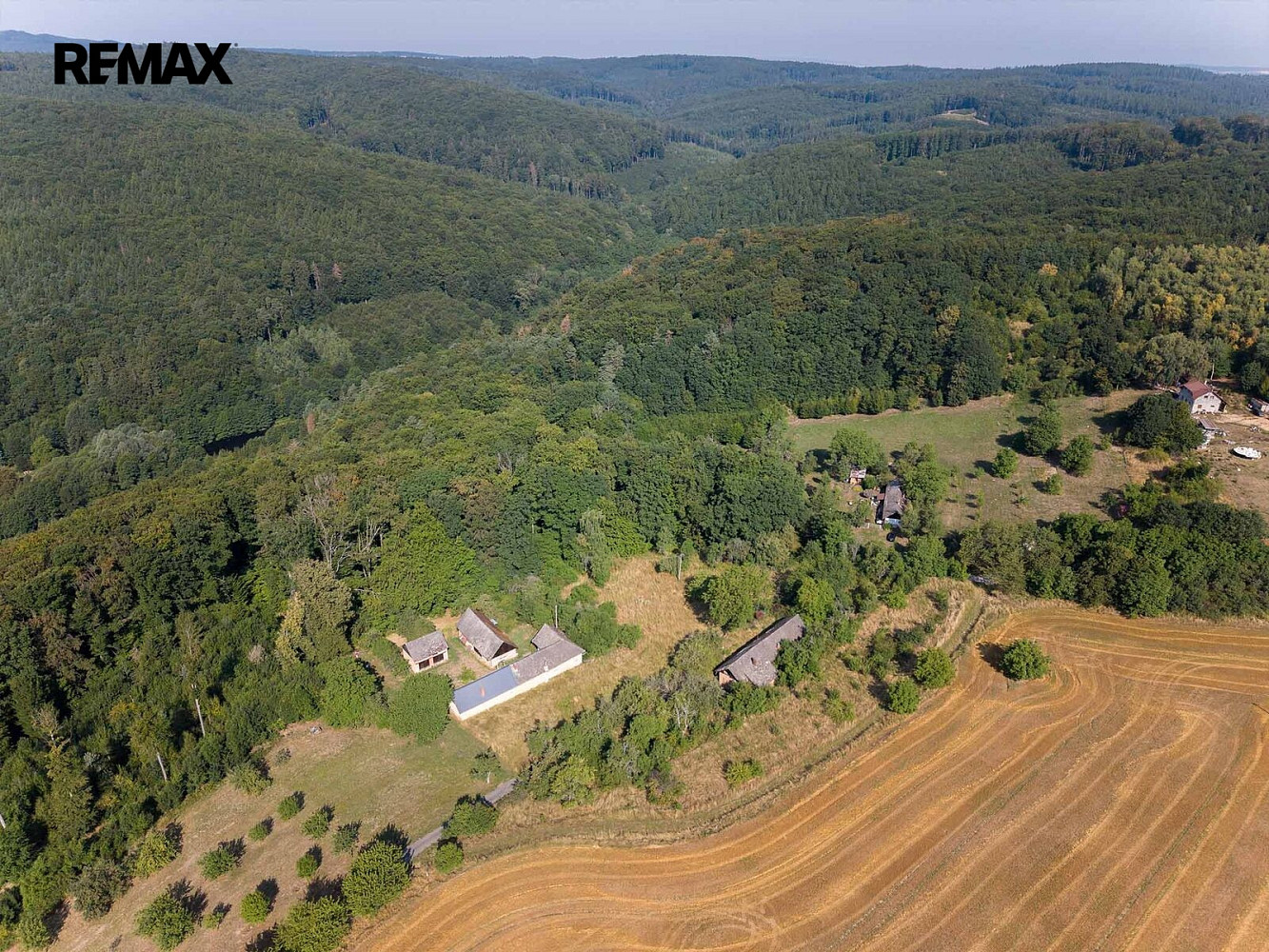 Prodej stavebního pozemku 9 545 m² – fotografie 5
