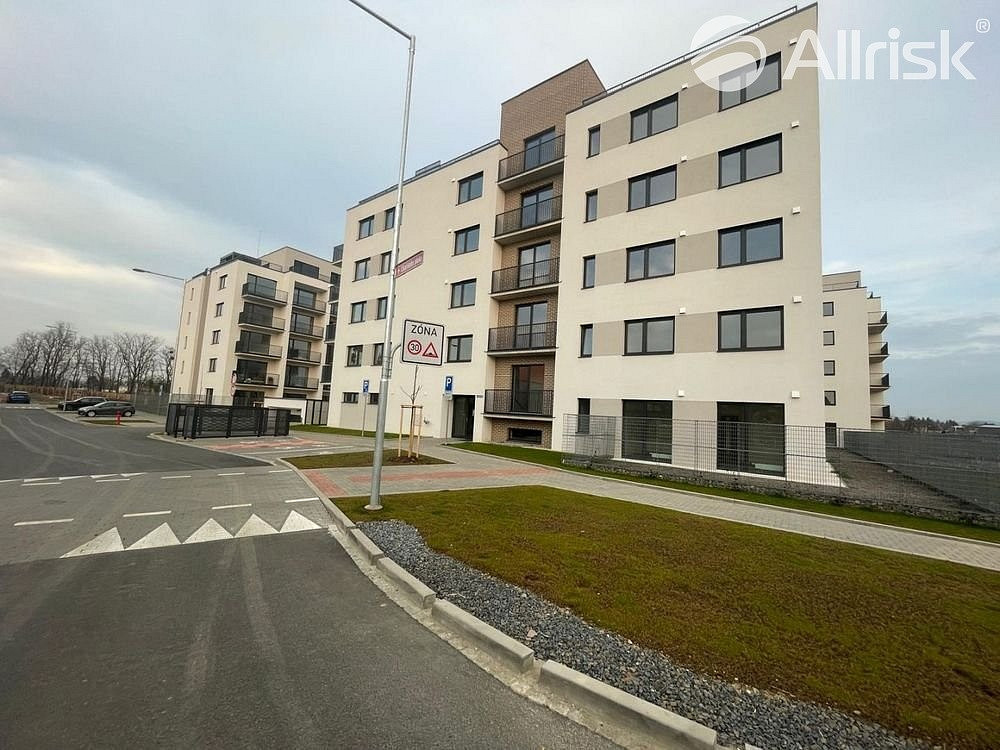 Pronájem, parkovací stání, 11 m2, rezidence bílá perla, ul. u císařského pluku, opava — photo 3
