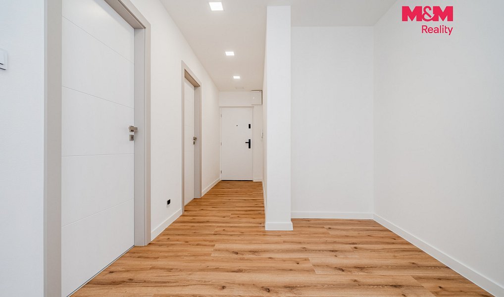 Prodej bytu 4+kk 76 m², Ostrava – náhled fotky 24