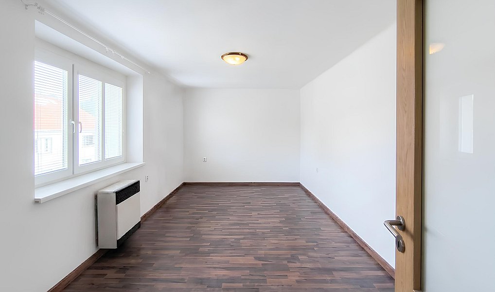 Pronájem bytu 2+kk 51 m², Praha – náhled fotky 2