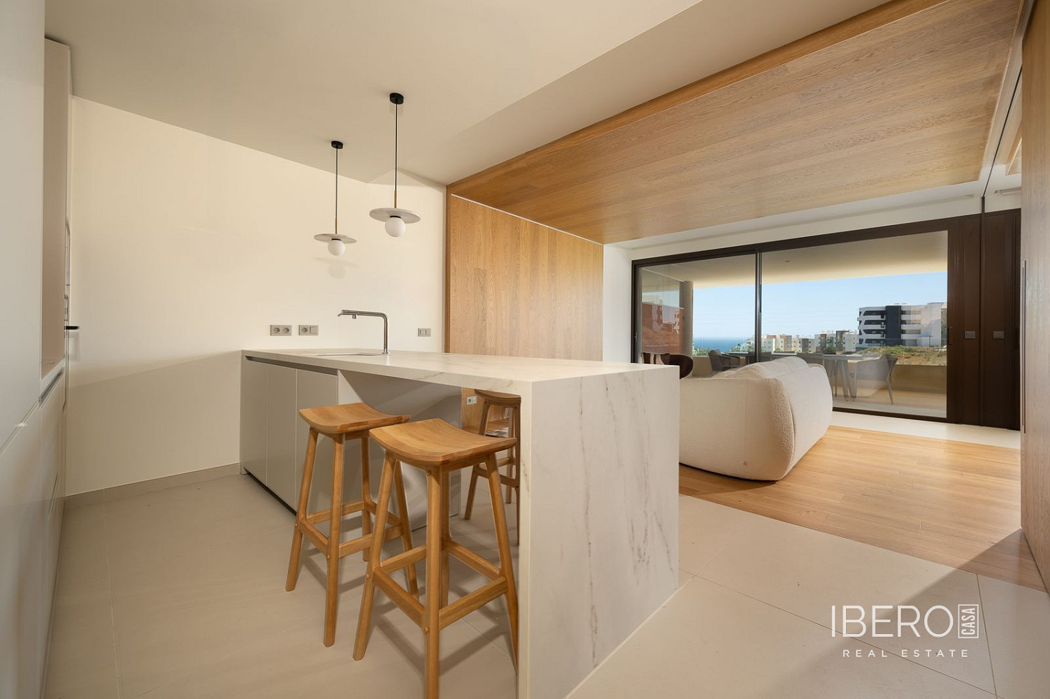 Piso 3+kk – Fuengirola - Más