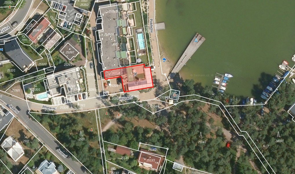Prodej restaurace 290 m², Doksy – náhled fotky 22
