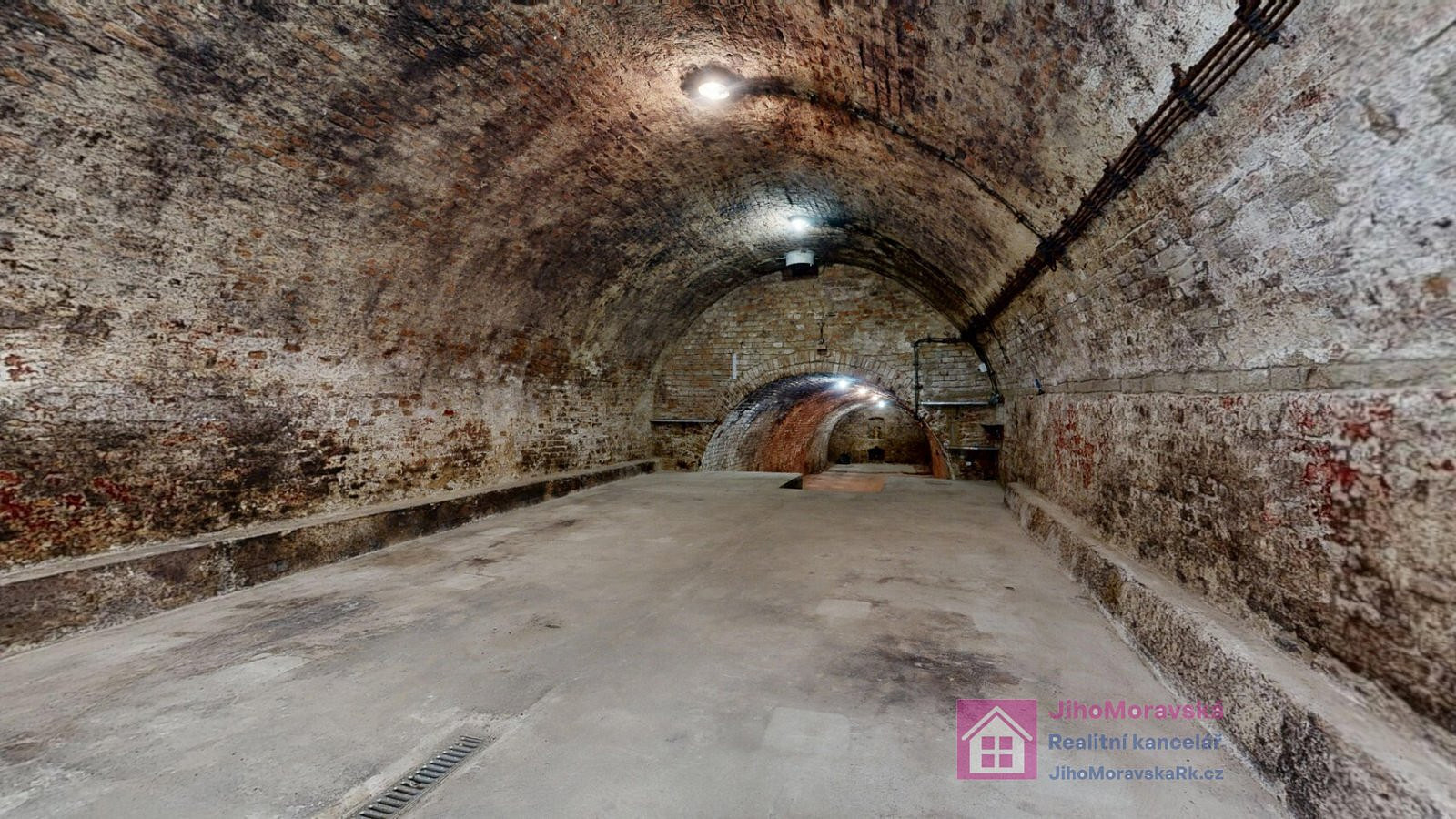 Prodej stavebního pozemku 444 m² – pohled 5