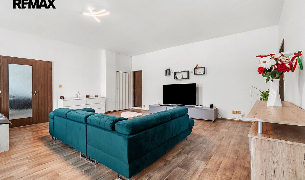 Prodej nájemního domu, činžáku 335 m², Přeštice – náhled fotky 16