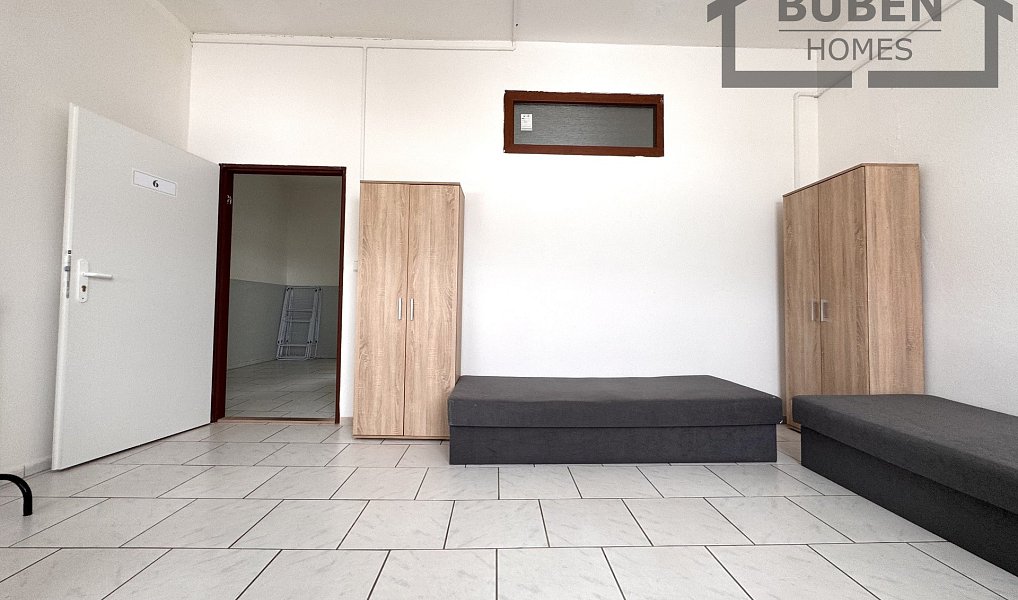 Pronájem skladovacích prostor 710 m², Planá – náhled fotky 22
