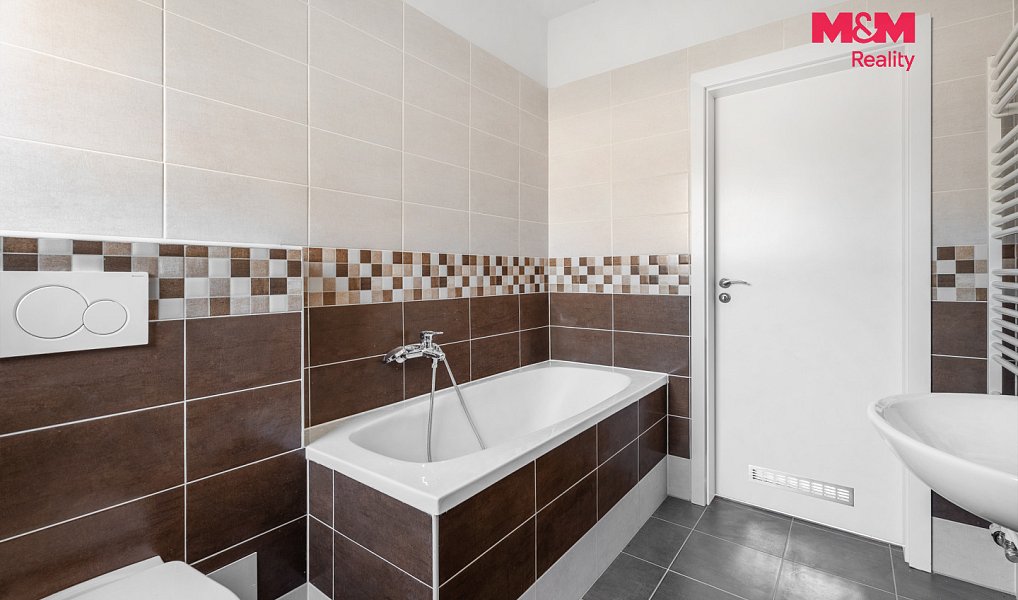 Prodej domu 76 m² s pozemkem 657 m², Dolní Beřkovice – náhled fotky 12