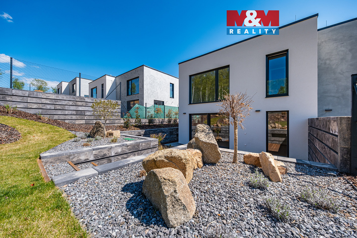 Prodej domu 219 m² s pozemkem 940 m²