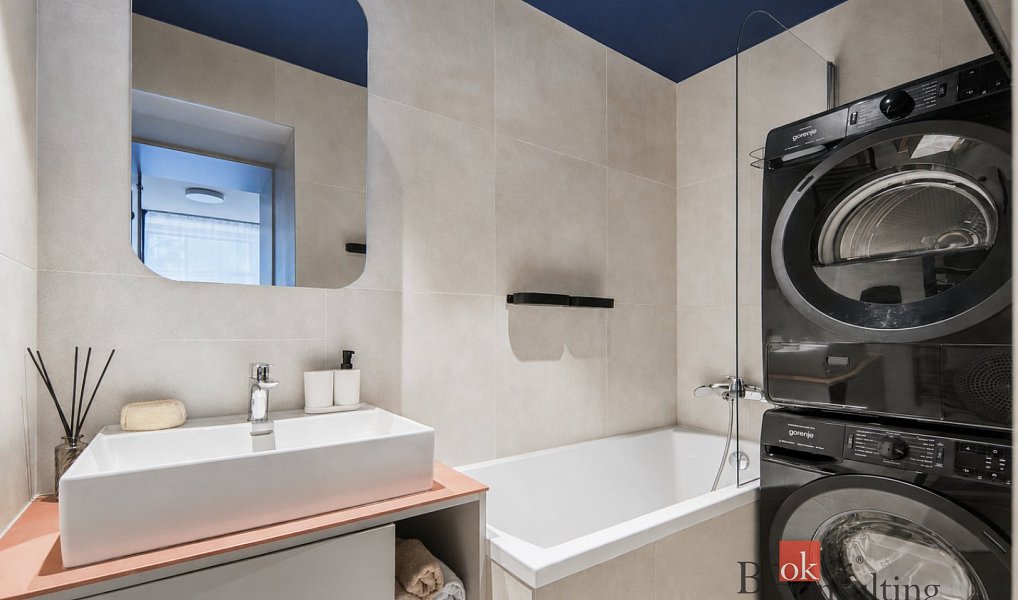 Prodej bytu 1+1 44 m², Praha – náhled fotky 4
