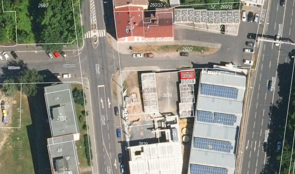 Prodej garáže pro osobní automobil – centrum Chebu, ul. Májová, Cheb – náhled fotky 2