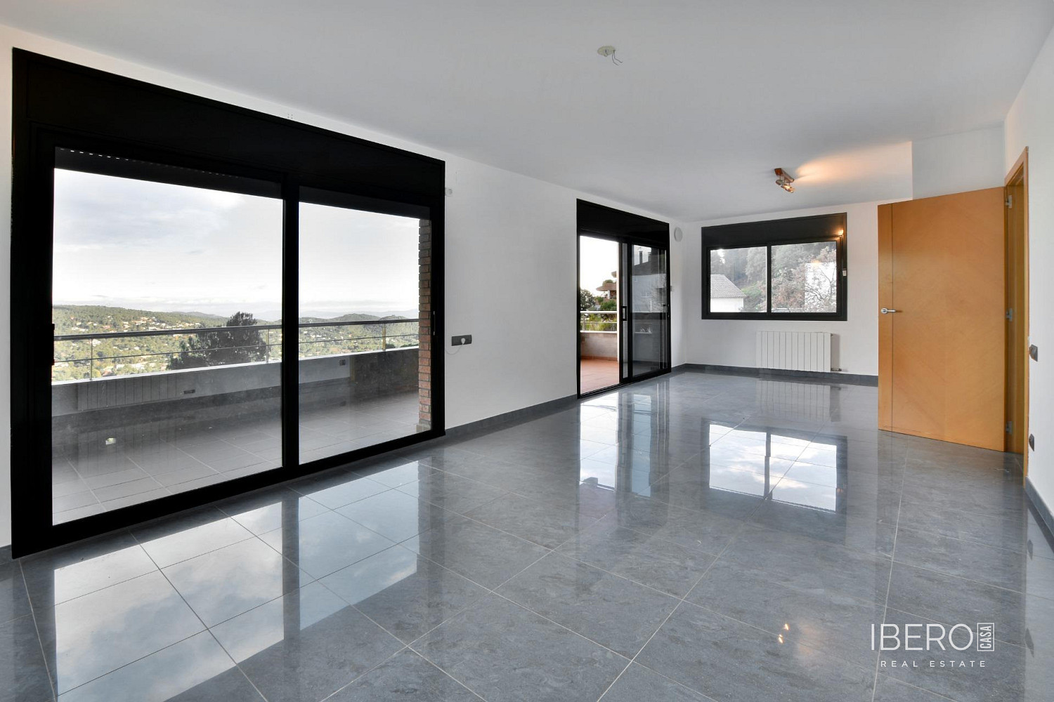 Casa 6+kk – Matadepera, el Pla de Sant Llorenç, Vallès Occidental - Més