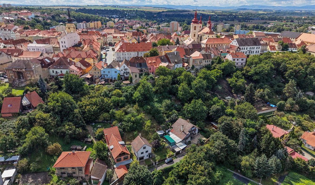 Prodej domu 122 m² s pozemkem 1 354 m², Žatec – náhled fotky 4