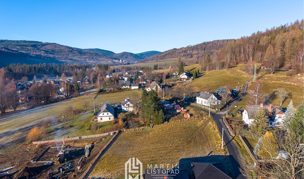 Prodej stavebního pozemku 1 134 m², Karlovice – náhled fotky 6