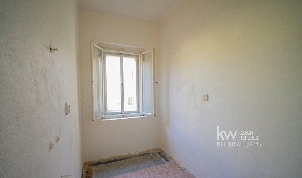 Prodej bytu 3+1 91 m², Praha – náhled fotky 15