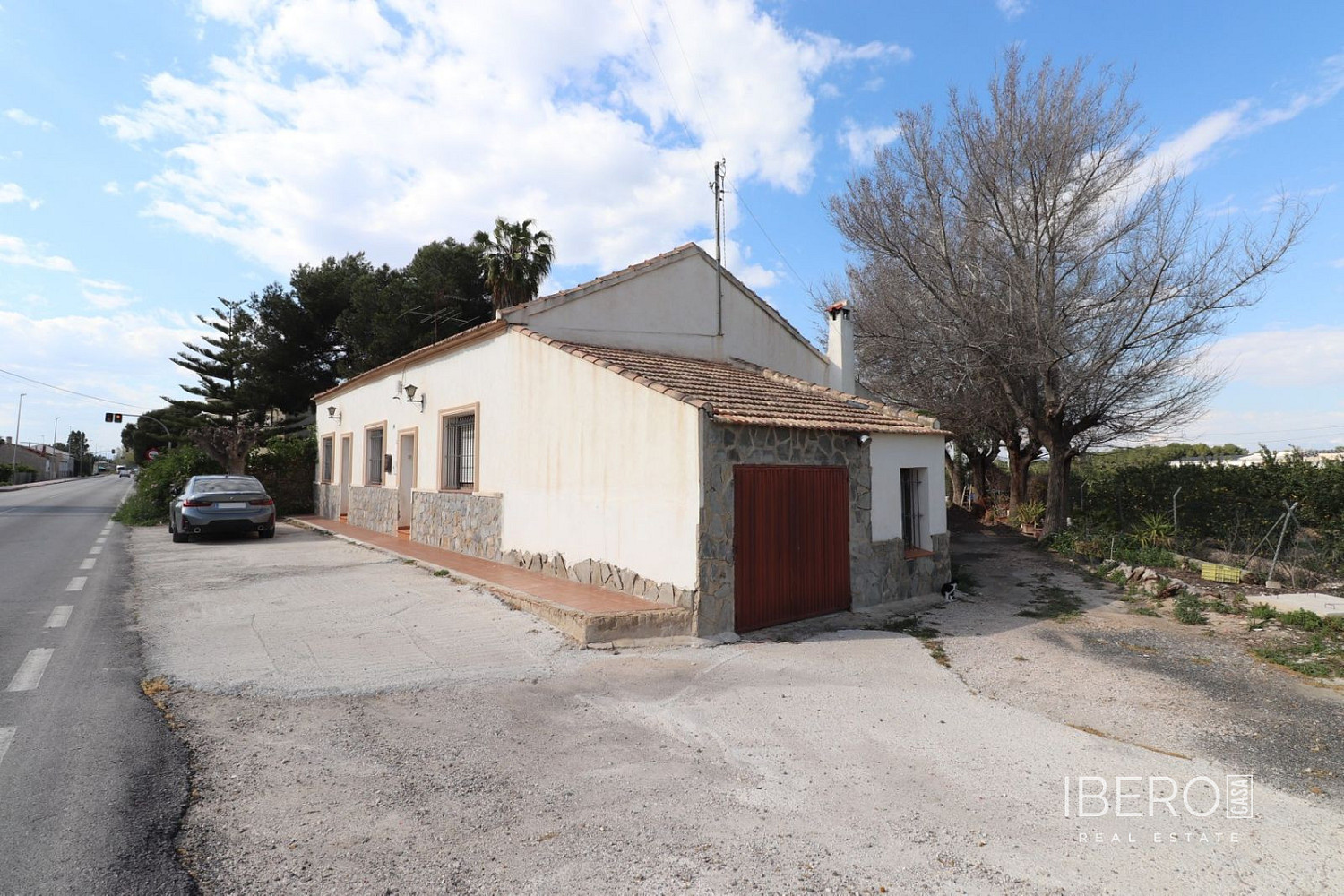 Prodej domu 259 m² s pozemkem 992 m² — photo 2