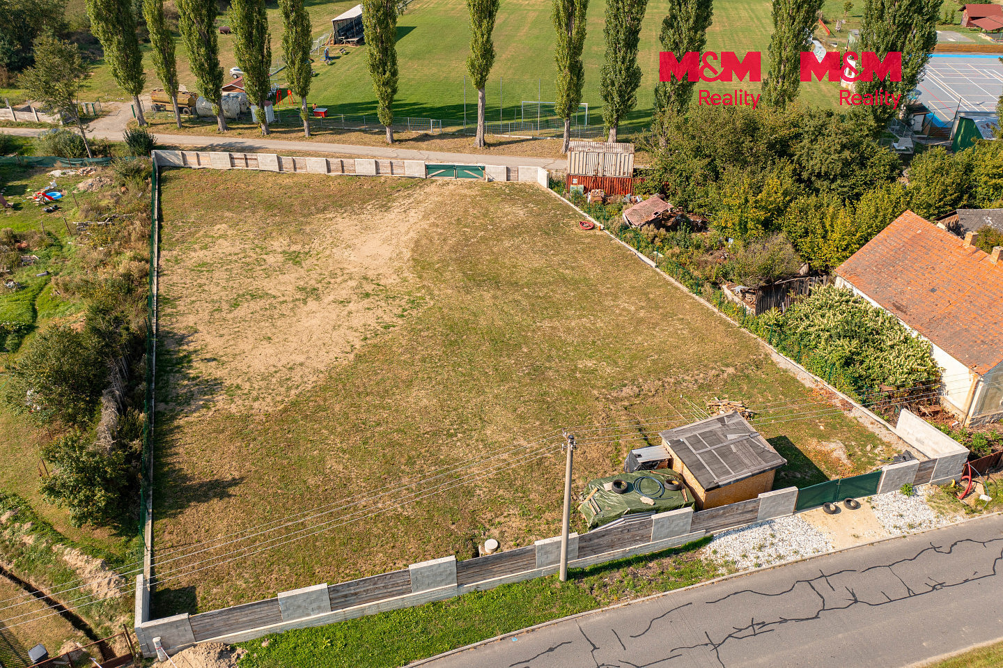 Prodej stavebního pozemku 980 m²