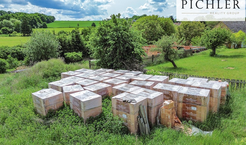 Prodej domu 194 m² s pozemkem 939 m², Bujesily – náhled fotky 16