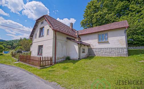 Prodej domu 115 m² s pozemkem 754 m², Černá Voda, okres Jeseník
