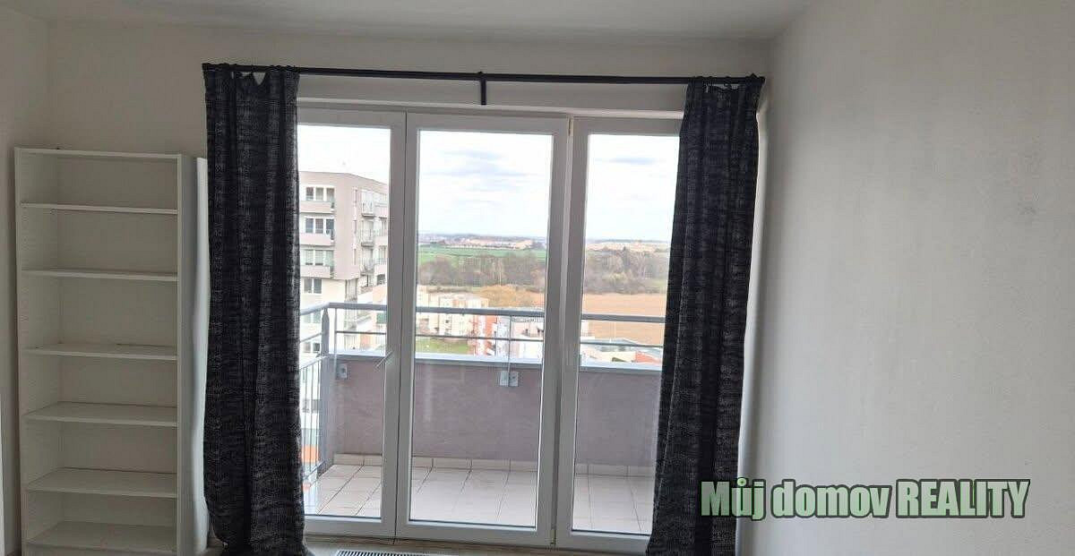 Pronájem bytu 1+kk 38 m² — photo 4