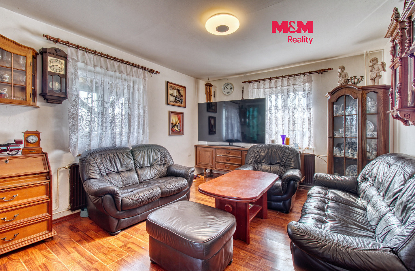 Prodej domu 253 m² s pozemkem 754 m²