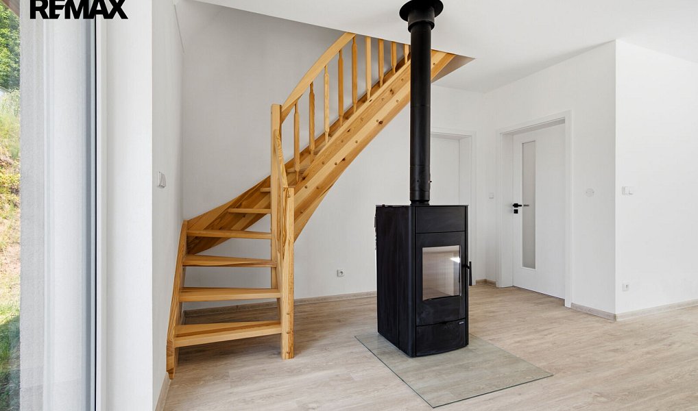 Prodej domu 86 m² s pozemkem 690 m², Dolní Dobrouč – náhled fotky 7