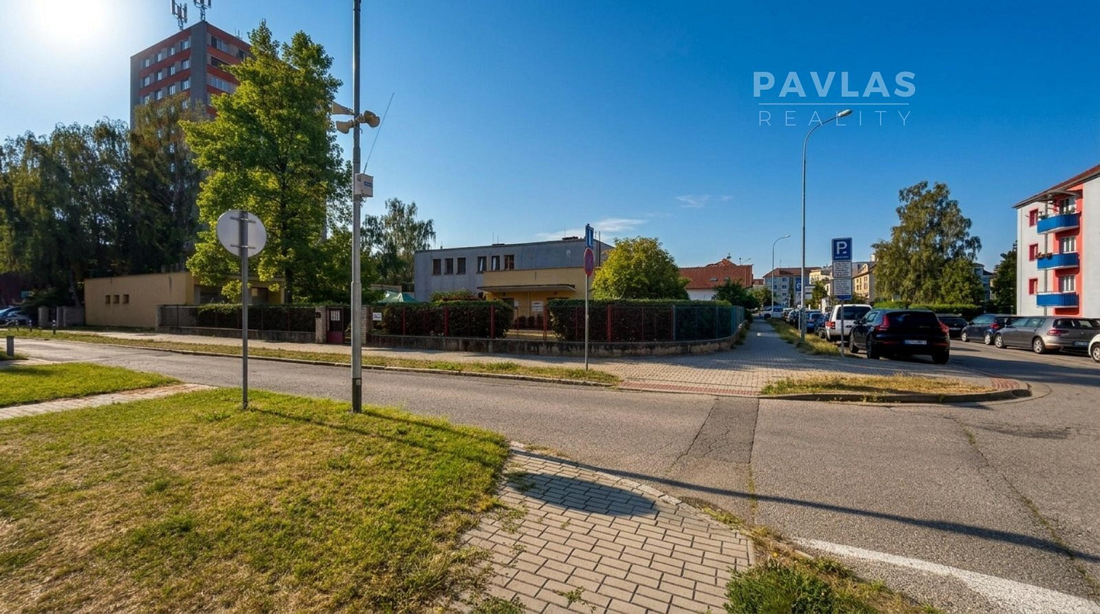 Pronájem obchodních prostor 1 000 m² – fotografie 2