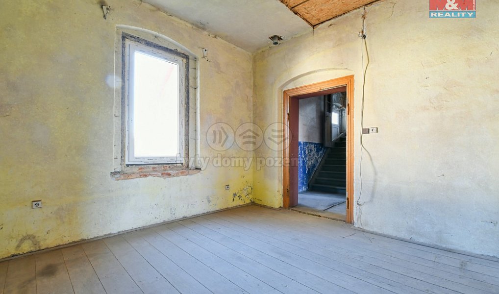 Prodej domu 300 m² s pozemkem 635 m², Plesná – náhled fotky 13