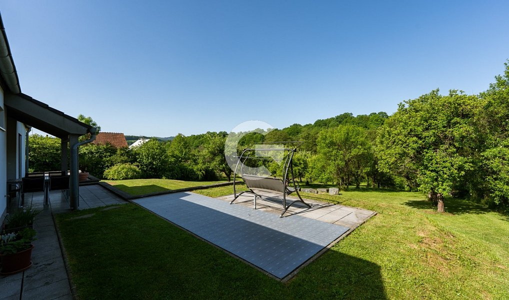 Prodej domu 163 m² s pozemkem 1 253 m², Zádveřice-Raková – náhled fotky 9
