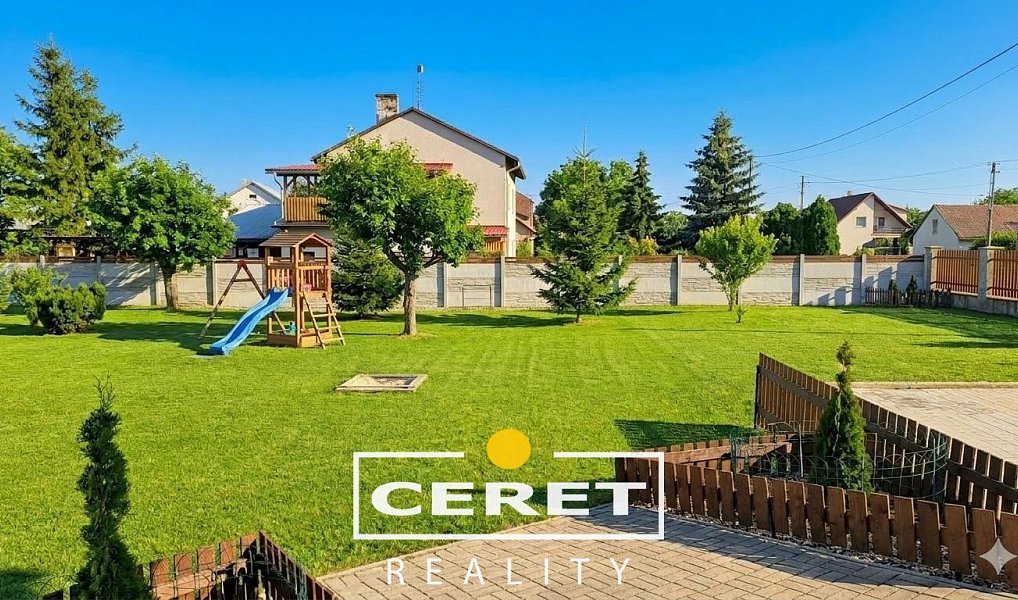 Prodej stavebního pozemku 824 m², Krásný Dvůr – náhled fotky 2